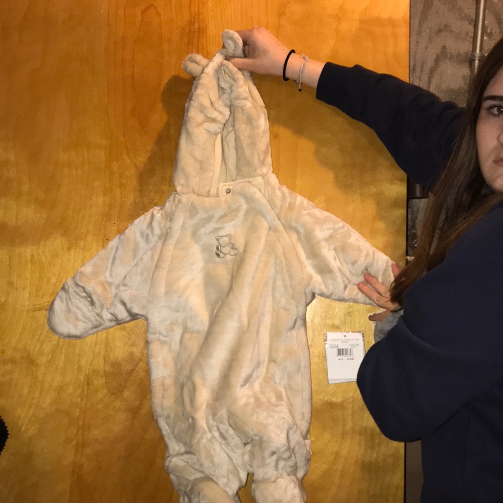 Cute onesie for 6-9 months